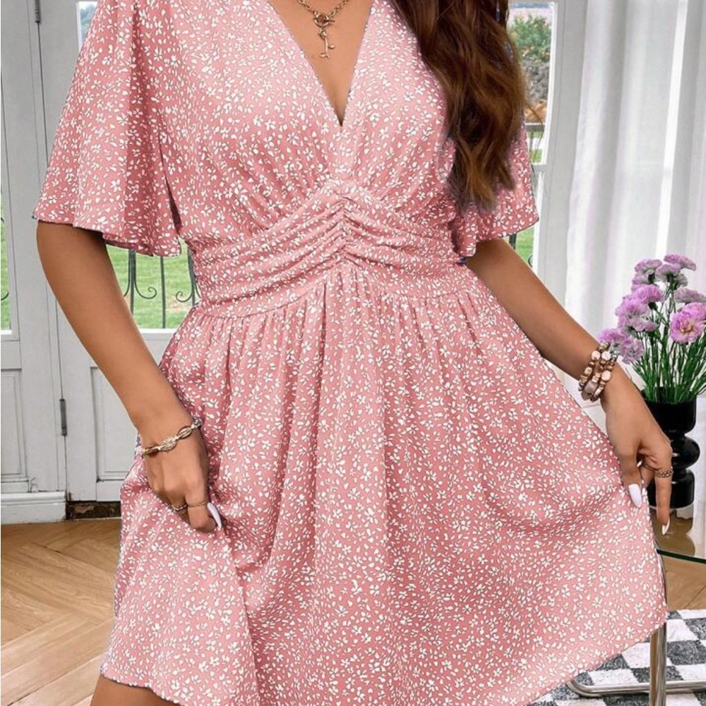 SHEIN CURVE- Blush Floral V-Neck Dress